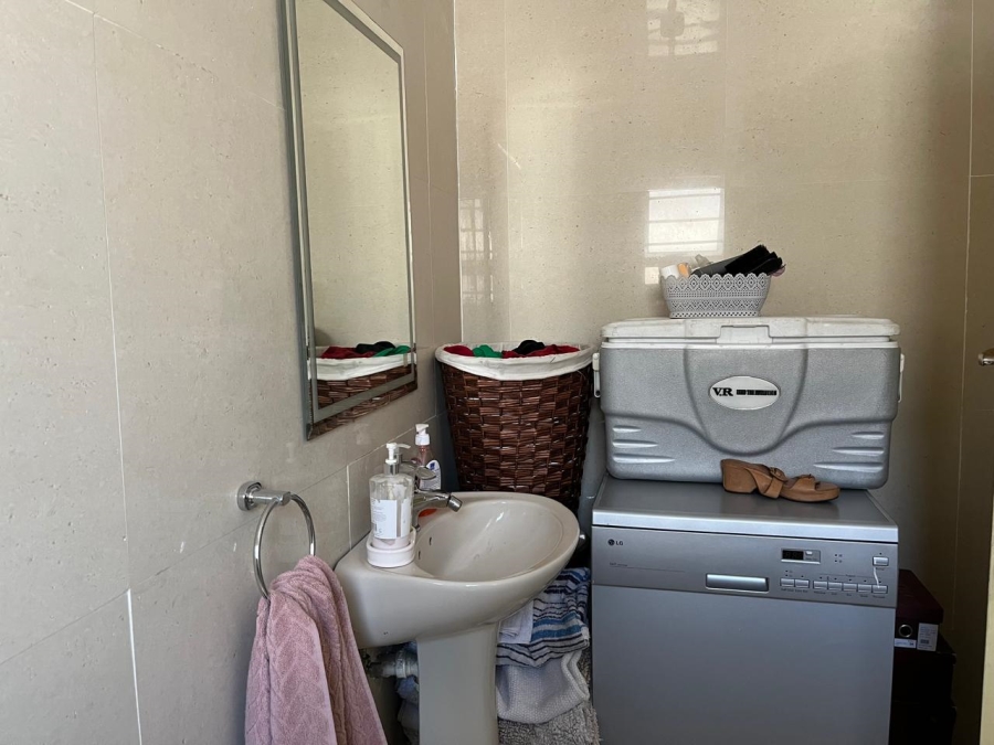  Bedroom Property for Sale in Parow Western Cape